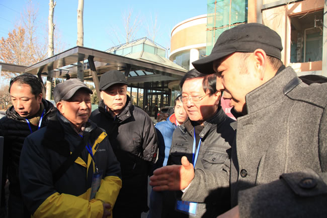 专家们聆听意昂娱乐·你我的娱乐超低氮技术介绍